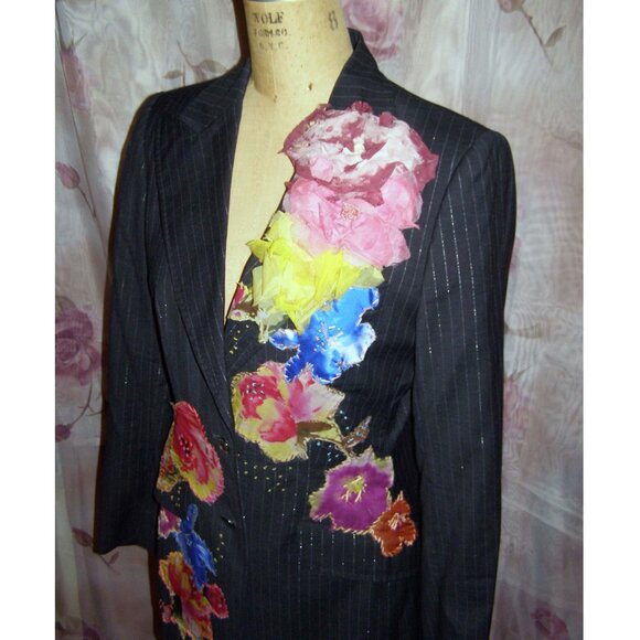 RARE size 46 Dolce & Gabbana Blazer with Floral Applique - Picture 3 of 16